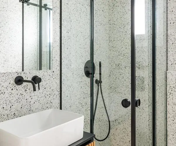 Summer Pearls Luxury פוליכרונו