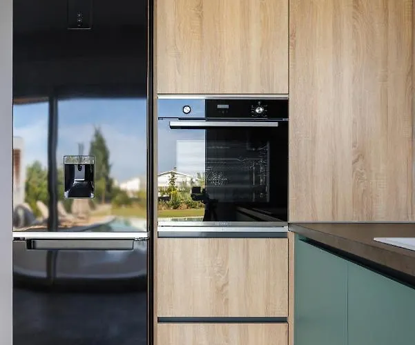 Summer Pearls Luxury וילה פוליכרונו