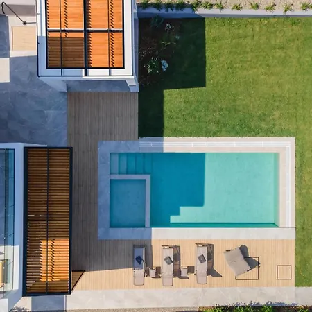 Villa Summer Pearls Luxury