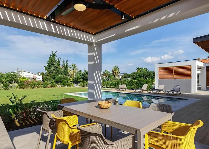 Summer Pearls Luxury * Polychrono