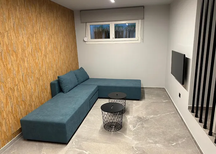 Villa Summer Pearls Luxury Polychrono